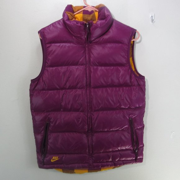 Nike Jackets & Blazers - 😍Nike Puffer Vest Purple & yellow reversible SM